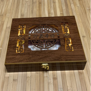 Подарочный шу пуэр Красная печать 2010 года 357 г. Photo 2